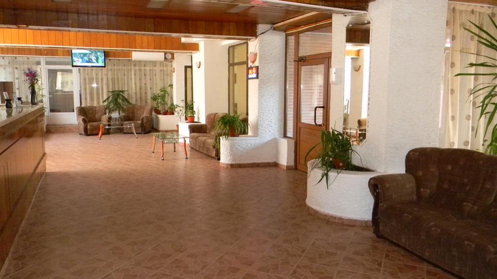 Hotel Dobrogea Констанца Екстер'єр фото